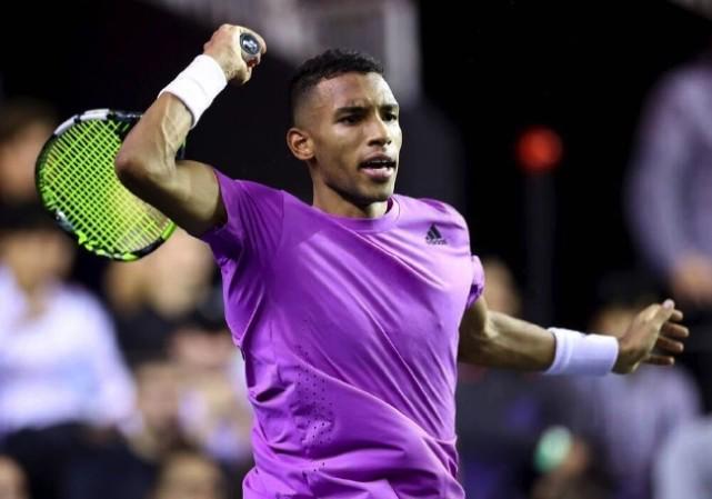 防守对方外 防守对方外