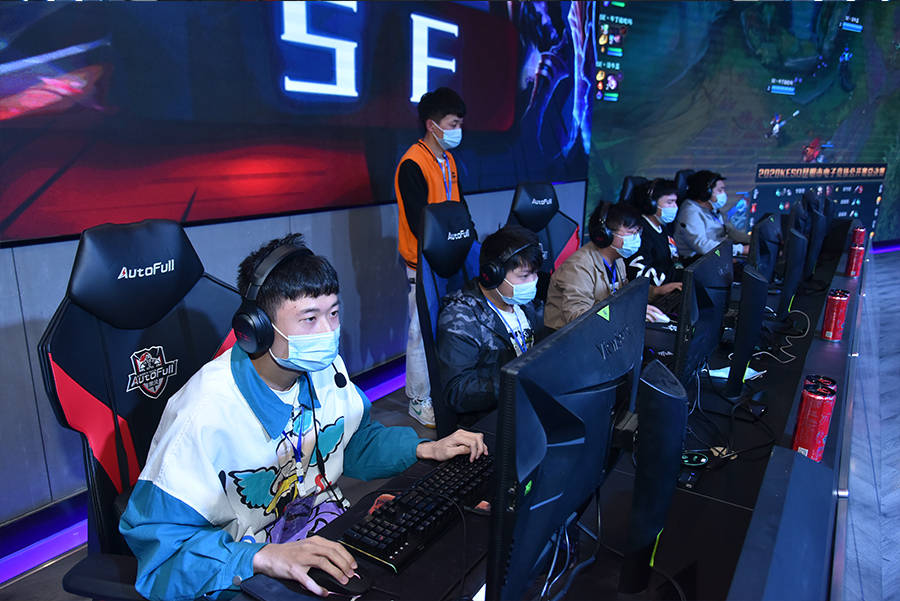 越来越多的 越来越多的