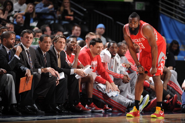 人小组配合 人小组配合